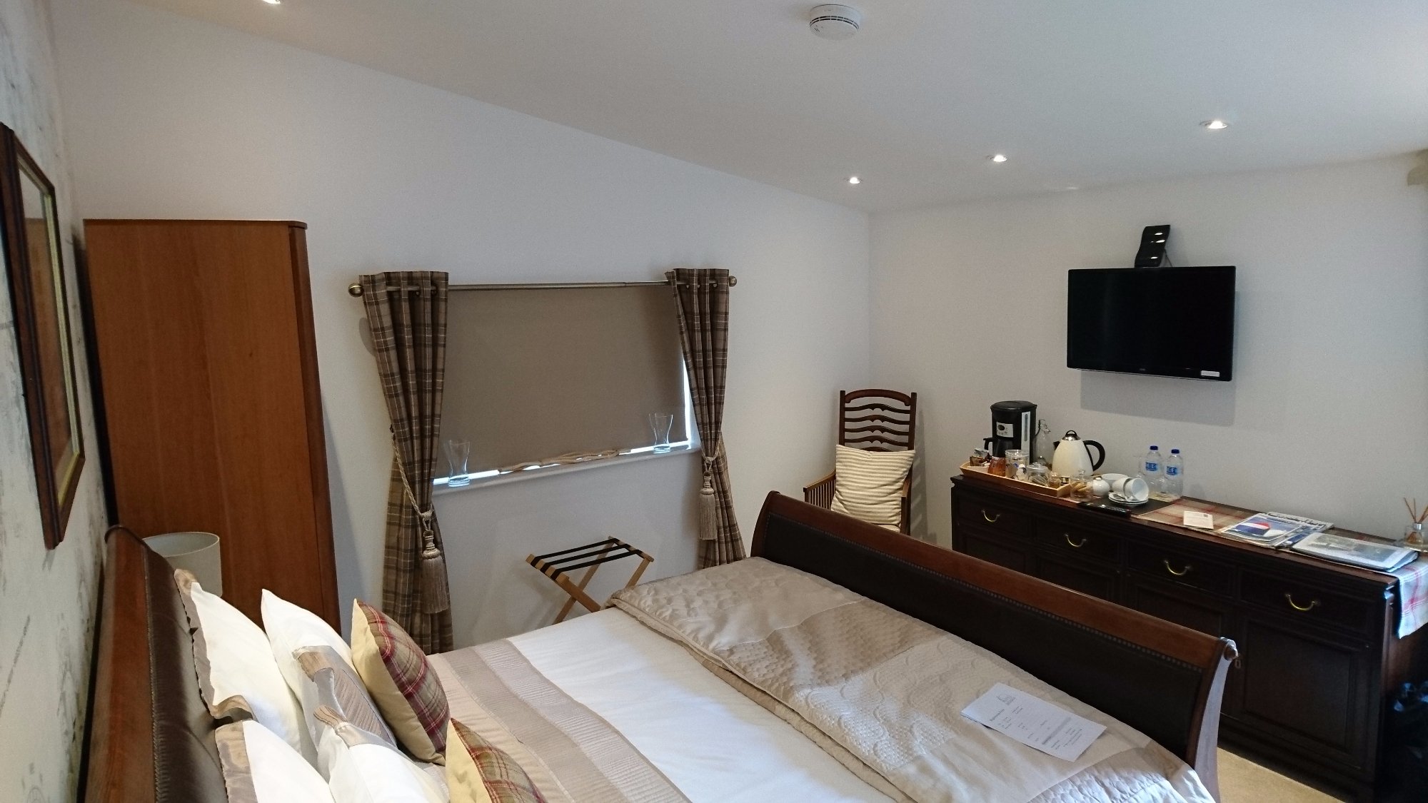 BoSun's Lodge B&B Rooms: Pictures & Reviews - Tripadvisor