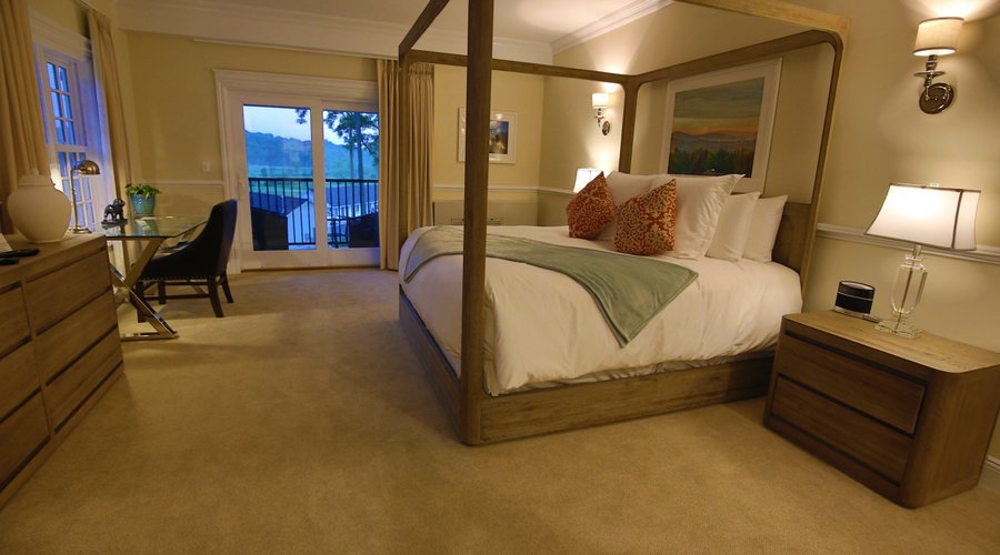 Single King Room in Annex
