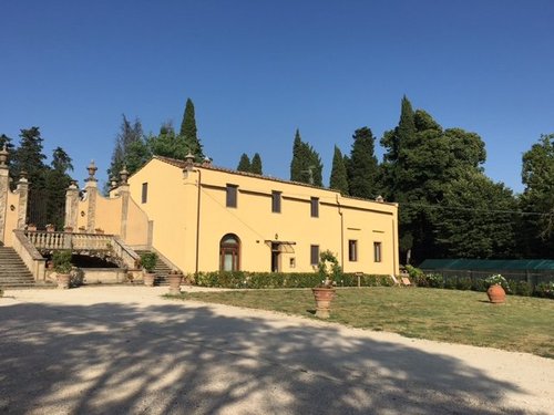 Villa Incontri image