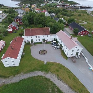 Abelvær Gård - fra nord