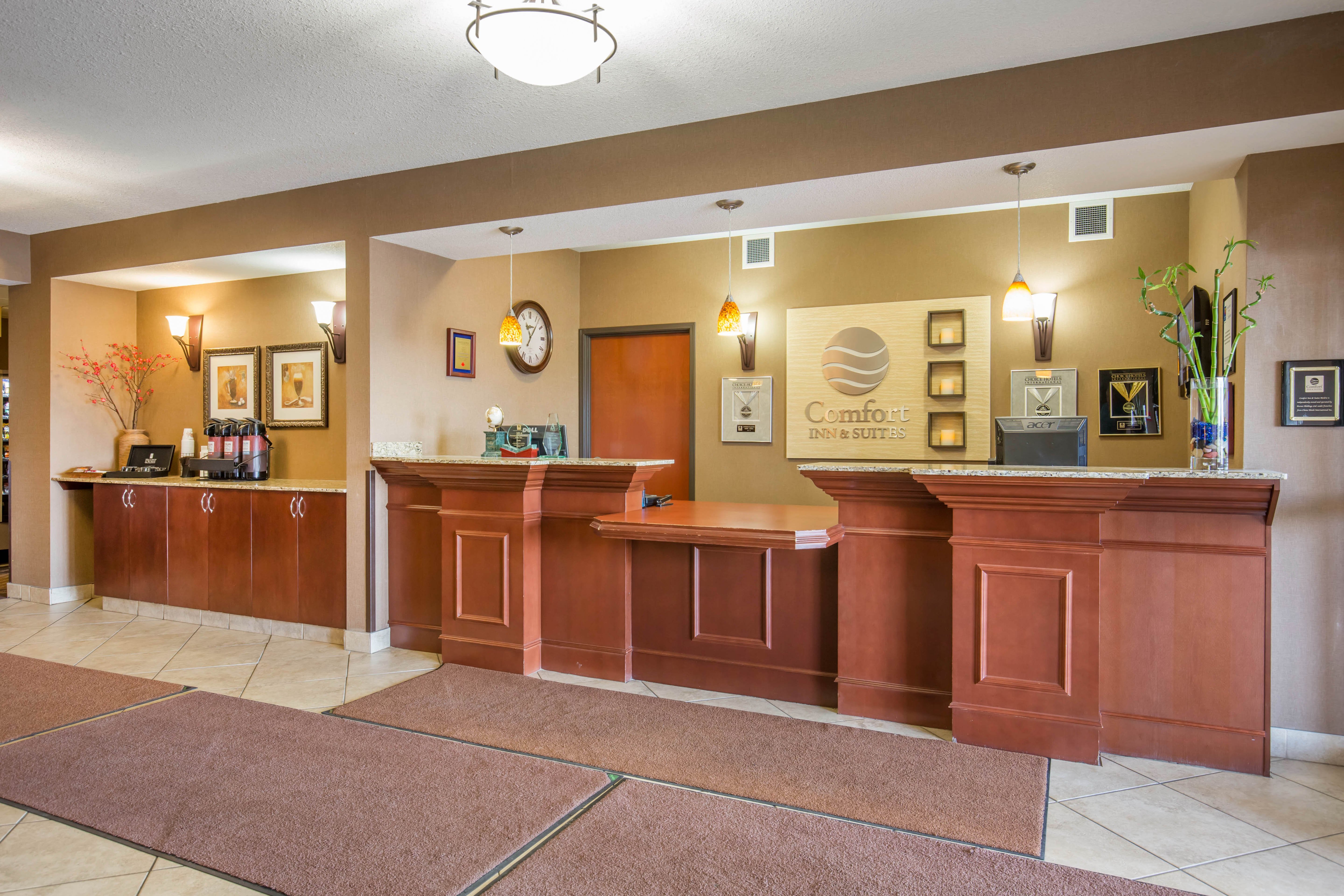 COMFORT INN SUITES Updated 2024 Reviews Photos Prices   Front Desk 