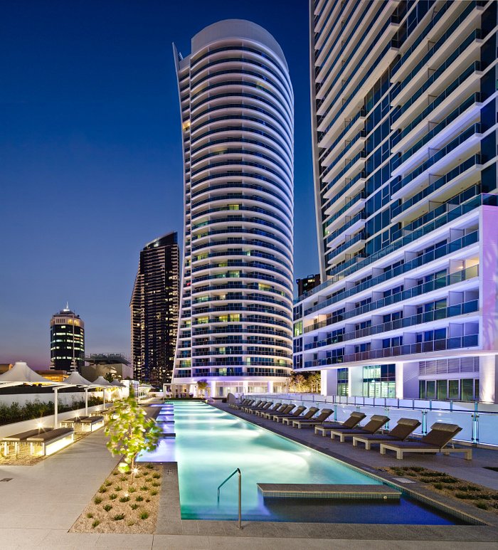 HILTON SURFERS PARADISE HOTEL & RESIDENCES - Updated 2023 Prices & Reviews  (Australia)