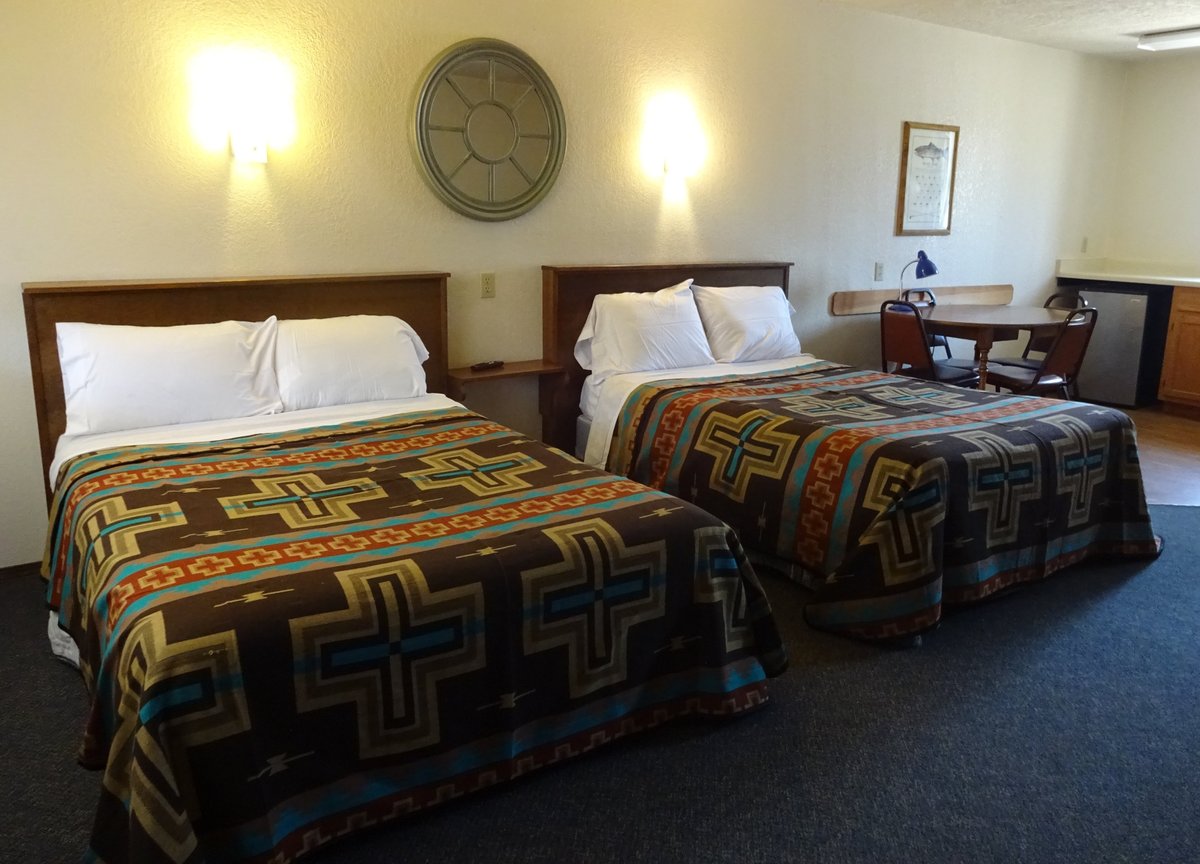 ABE'S MOTEL AND FLY SHOP - Lodge Reviews (Navajo Dam, NM) - Tripadvisor