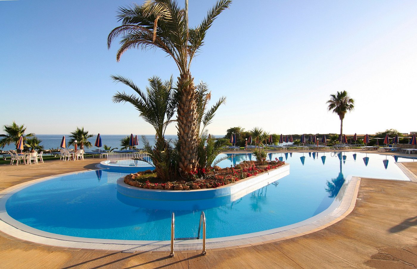 CORALLIA BEACH HOTEL APARTMENTS Updated 2023 (Paphos, Cyprus)