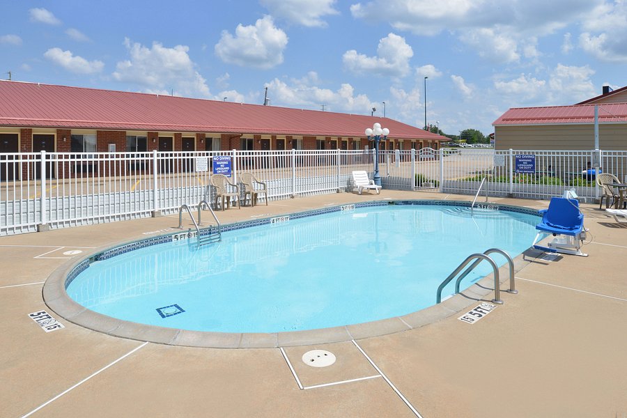 AMERICAS BEST VALUE INN SILOAM SPRINGS $54 ($̶9̶0̶) - Prices & Motel