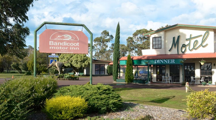 Bandicoot Motor Inn