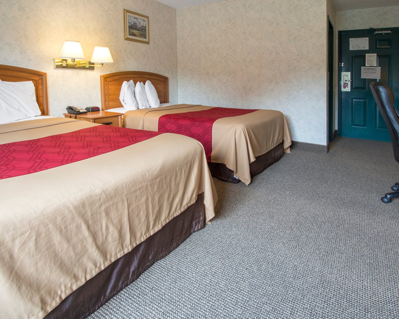 ECONO LODGE INN & SUITES $121 ($̶1̶3̶9̶) - Canandaigua Motel 2024 ...