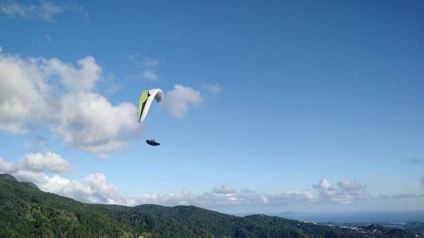 Puerto Rico Paragliding image