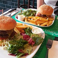 Mmmmmiam