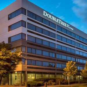 Doubletree By Hilton Chicago Schaumburg in Chicago
