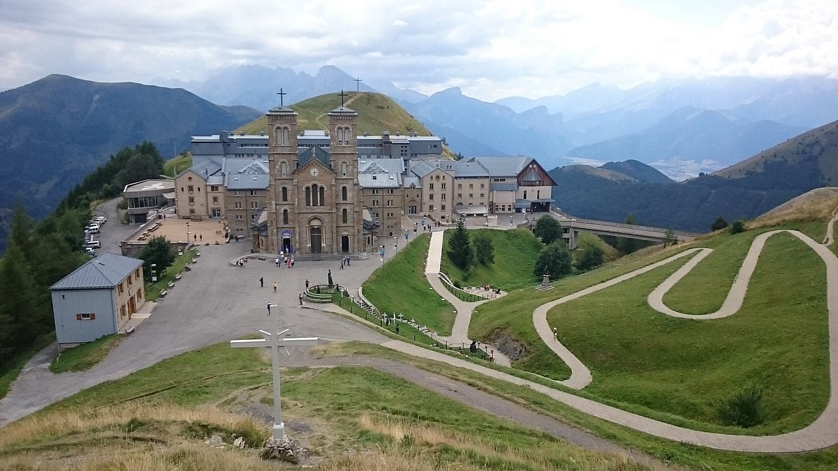 SANCTUAIRE NOTRE-DAME DE LA SALETTE (La Salette-Fallavaux) - Qué SABER antes de ir SANCTUAIRE NOTRE-DAME DE LA SALETTE (La Salette-Fallavaux) - Qué SABER antes de ir