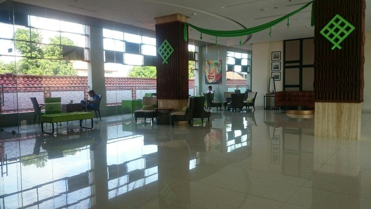 PRIMEBIZ HOTEL TEGAL - Hotel Reviews, Photos, Rate Comparison - Tripadvisor