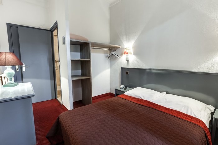 Hôtel Les Pins Rooms: Pictures & Reviews - Tripadvisor