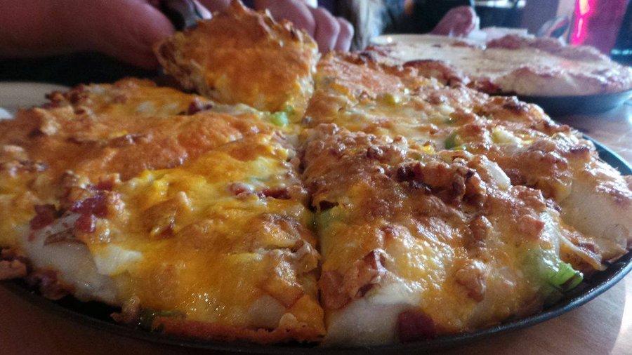 potato pizza! mmmmmm