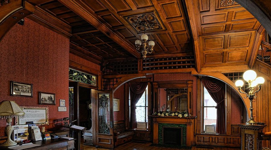 Foyer of Seiberling Mansion