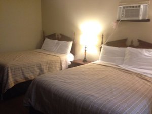 Room & Suite