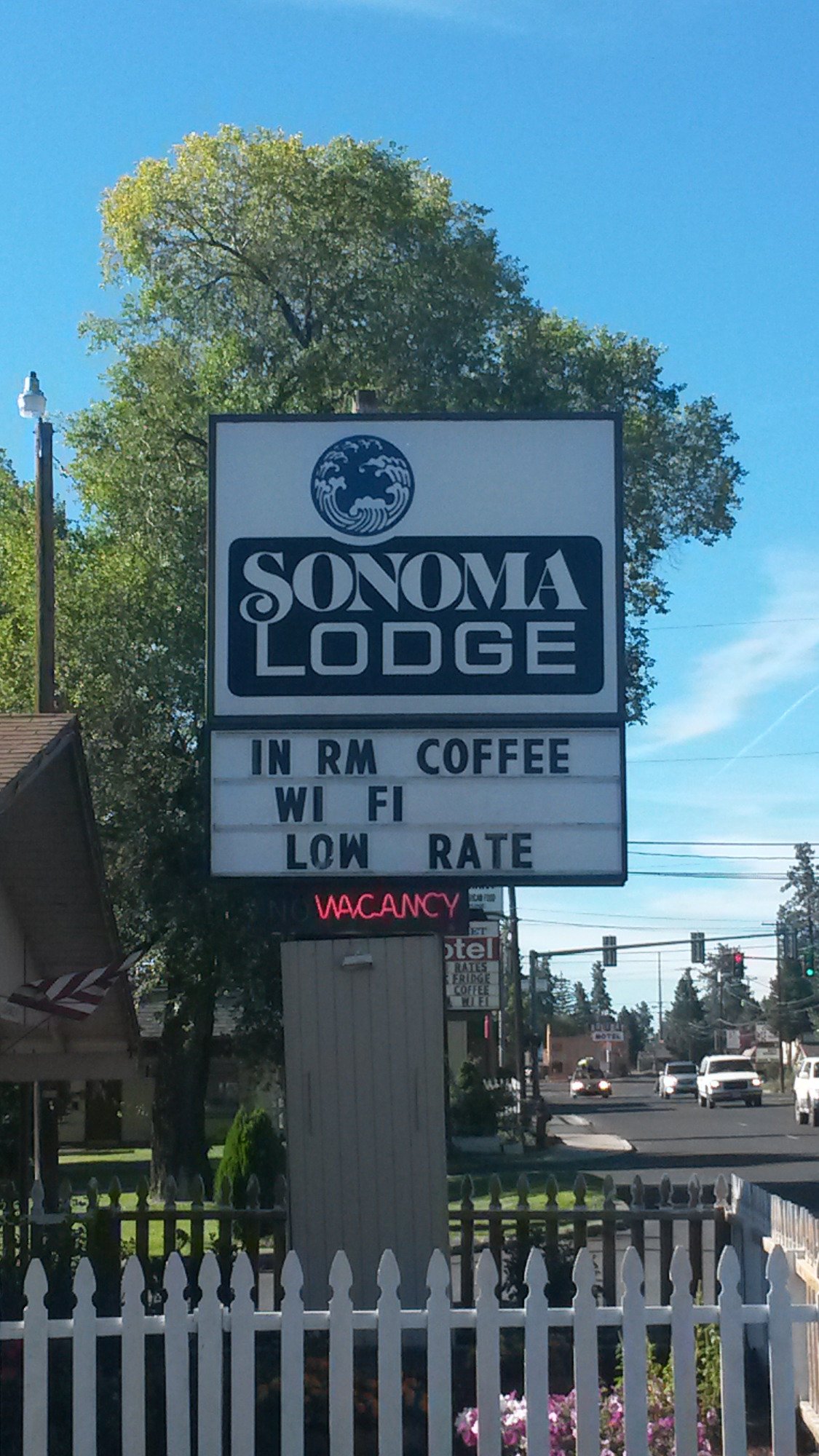 SONOMA LODGE Updated 2024 Prices Reviews And Photos   Sign Viewed From Street 