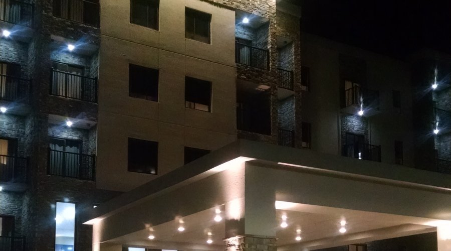 Garland Hotel