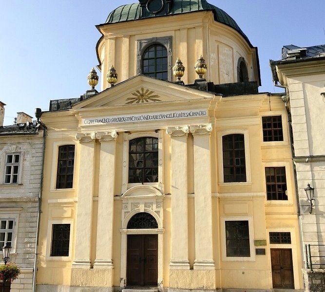 Protestant Church image