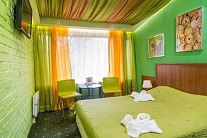 travel routers for hotel internet