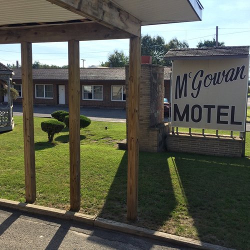 Mc Gowan's Family Motel-Restaurant image