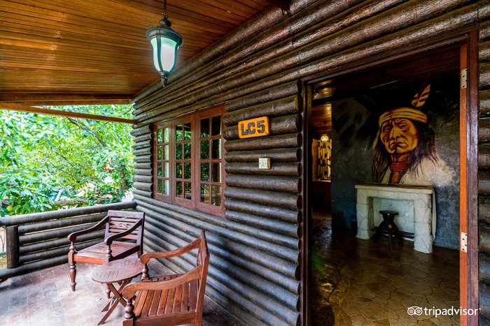 Eagle Ranch Resort Coffee Shop: Pictures & Reviews - Tripadvisor