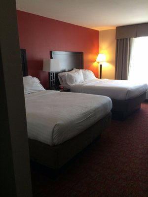 HOLIDAY INN EXPRESS & SUITES BROOKHAVEN, AN IHG HOTEL - Updated