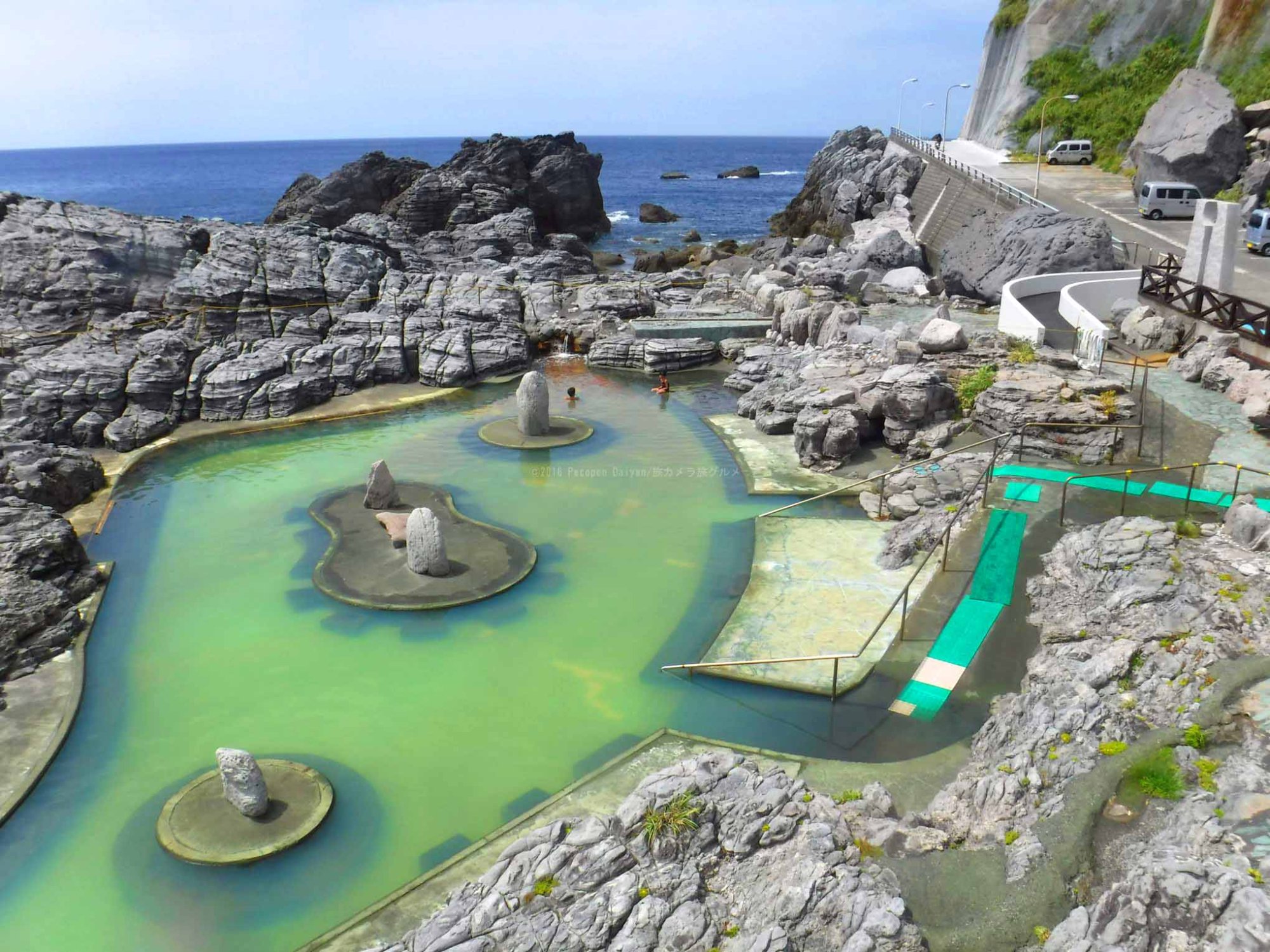 神津島 温泉 保養 トップ センター シャンプー