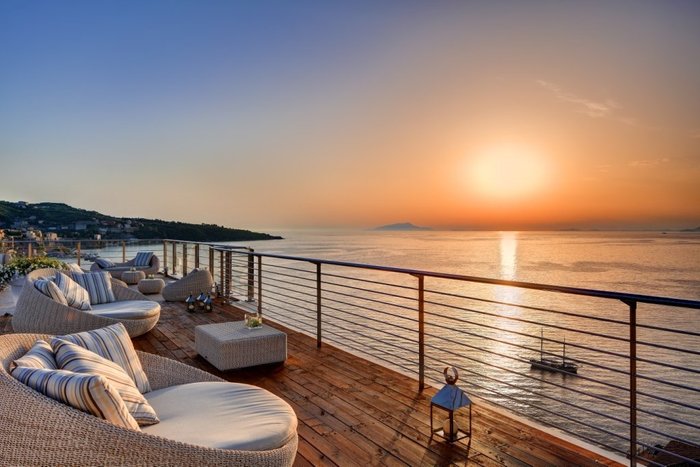 ALBERGO MEDITERRANEO $103 ($̶1̶1̶2̶) - Updated 2023 Prices & Hotel Reviews  - Terracina, Italy