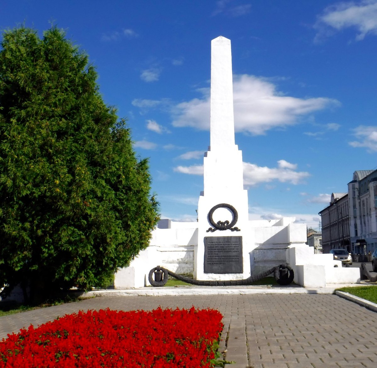 Коломна революция. Памятник борцам двух революций Коломна. Коломна площадь двух революций Обелиск. Памятник Коломна площадь двух революций. Памятник борцам двух революций.