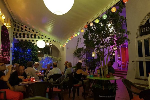 Cartel Los Pibes - Picture of Los Pibes Bar, Malaga - Tripadvisor