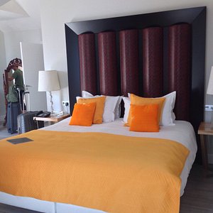 Hotel Art Santander in Santander, image may contain: Furniture, Interior Design, Cushion, Person