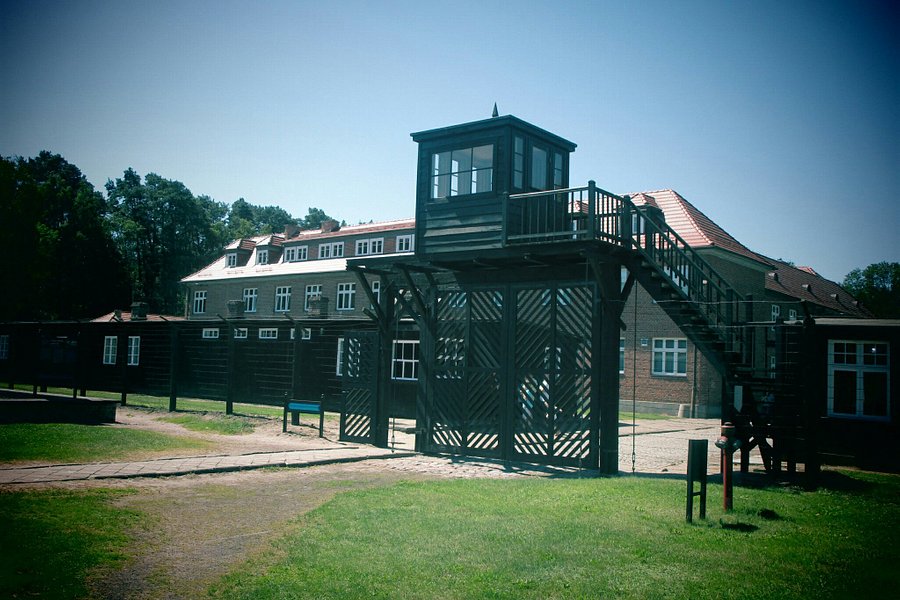 stutthof concentration camp tour