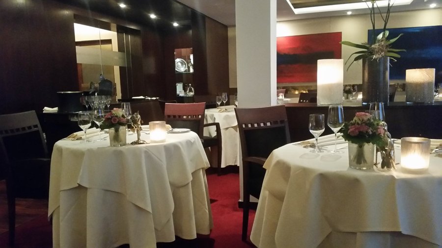 Steinheuers Restaurant image 3 - Full view
