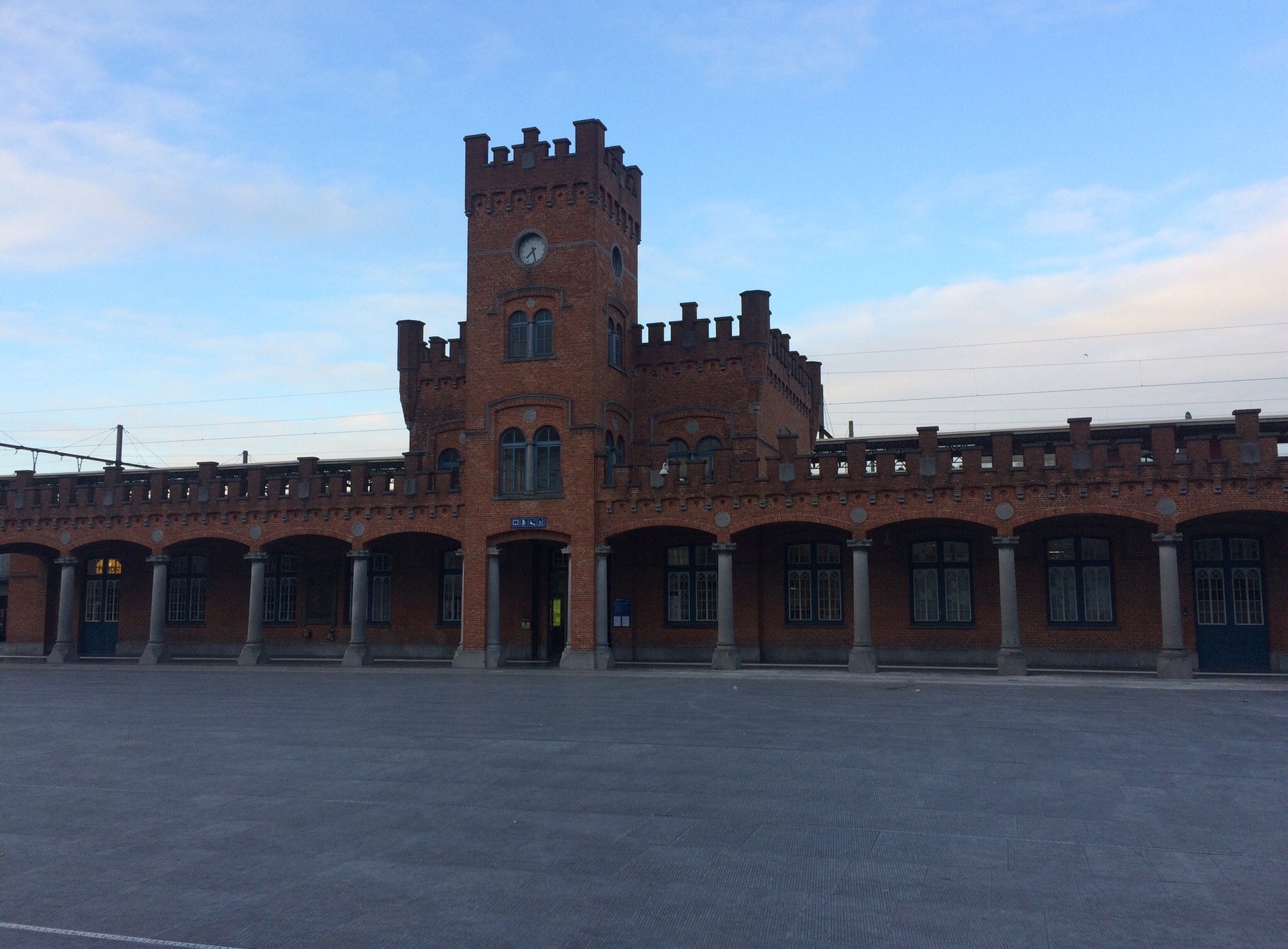 Hotel of The Train Station Aalst image