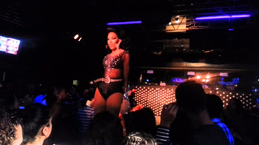 drag show