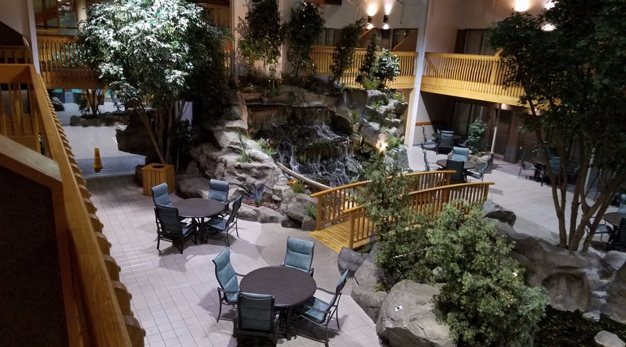 Very pretty view. The koi pond was beautiful