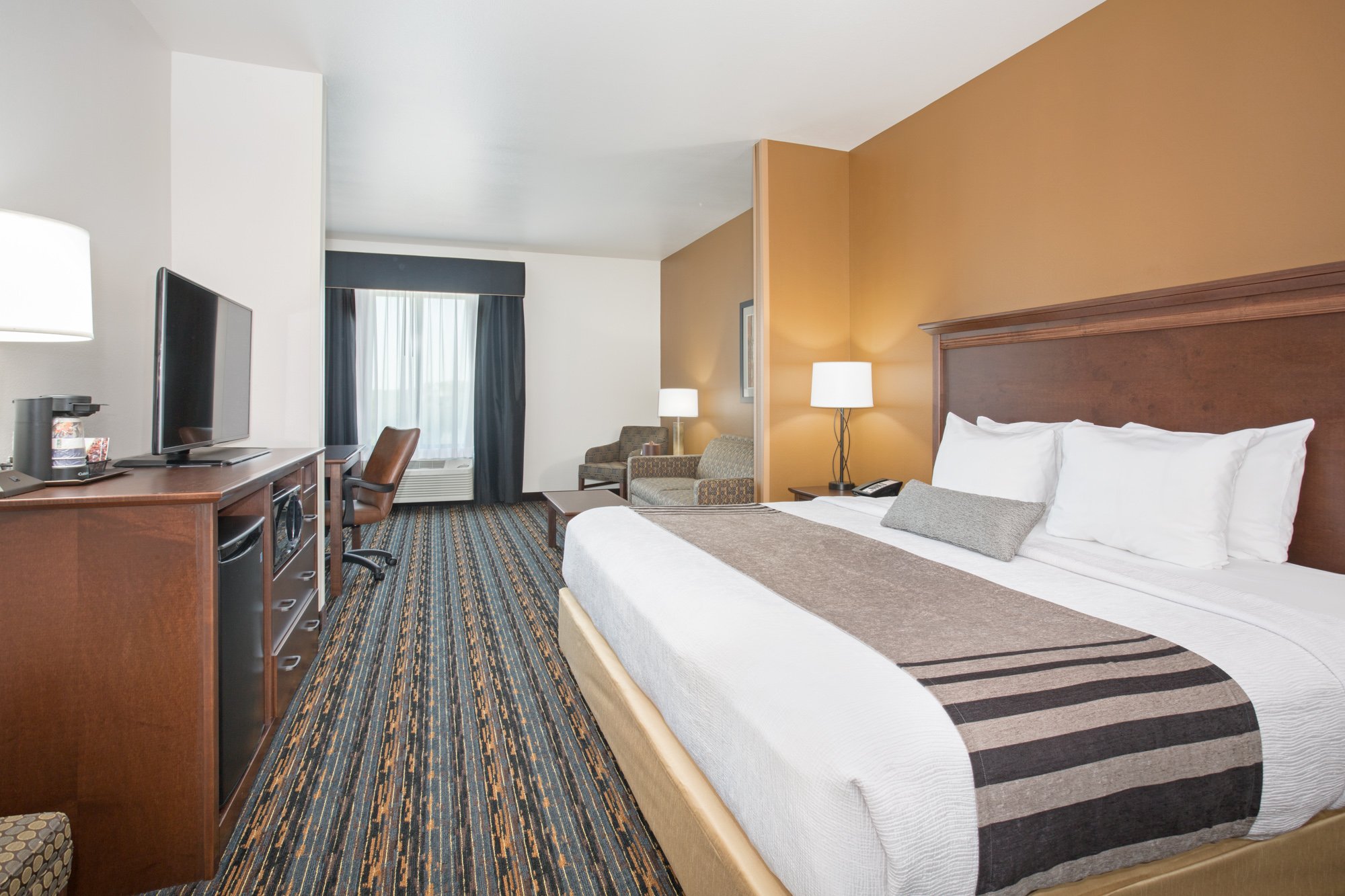 Hotel photo 8 of Best Western Plus Lincoln Inn & Suites.