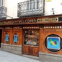 Bottiglieria antica sulla Plaza de Chueca