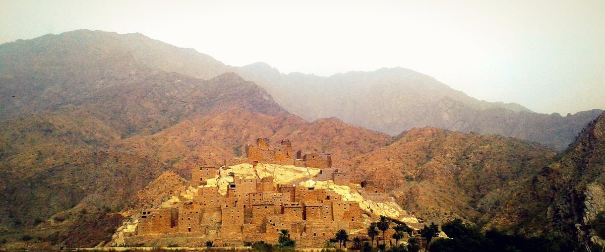Thee Ain Village - View from the access road.