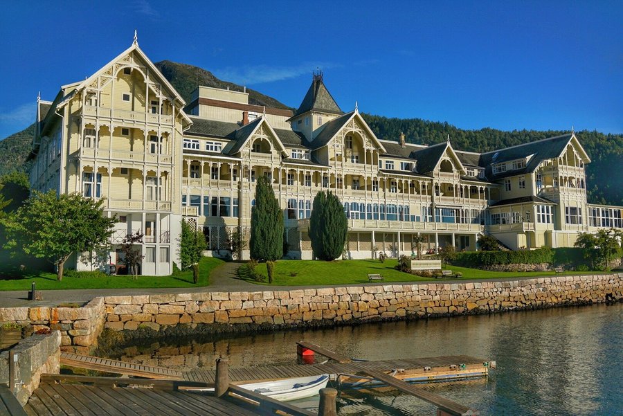 KVIKNES HOTEL (Balestrand, Noruega): opiniones, comparación de precios ...