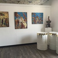 Художественная галлерея в ЦУМе