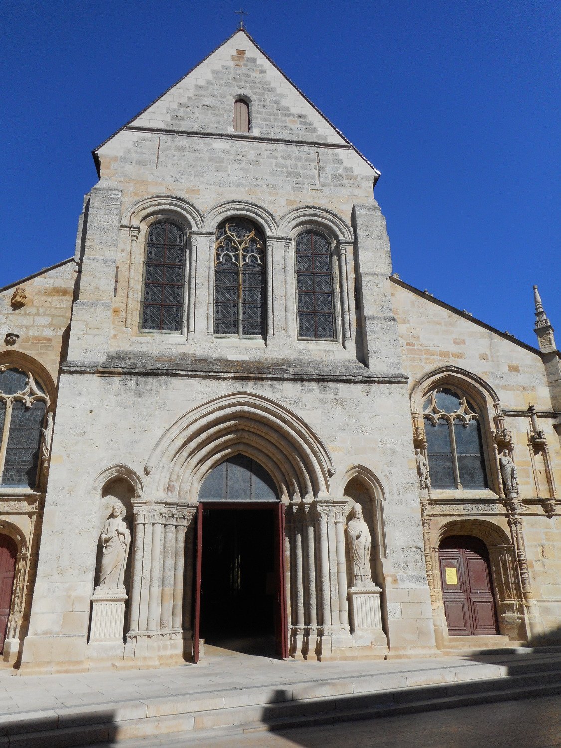 Eglise Saint-Alpin, Chalons-en-Champagne