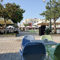 Vista della piazza centrale.