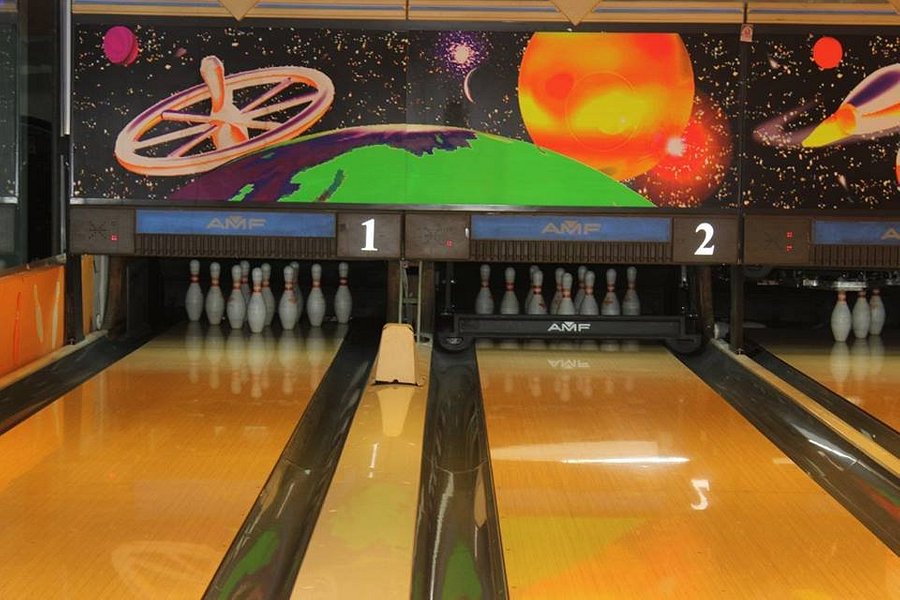 Splitz & Strikezz Bowling Alley image