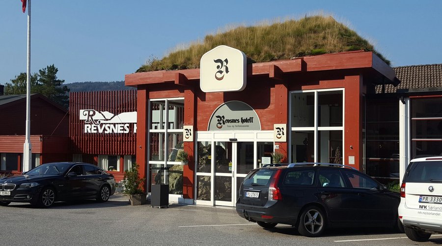 ‪Revsnes Hotell‬