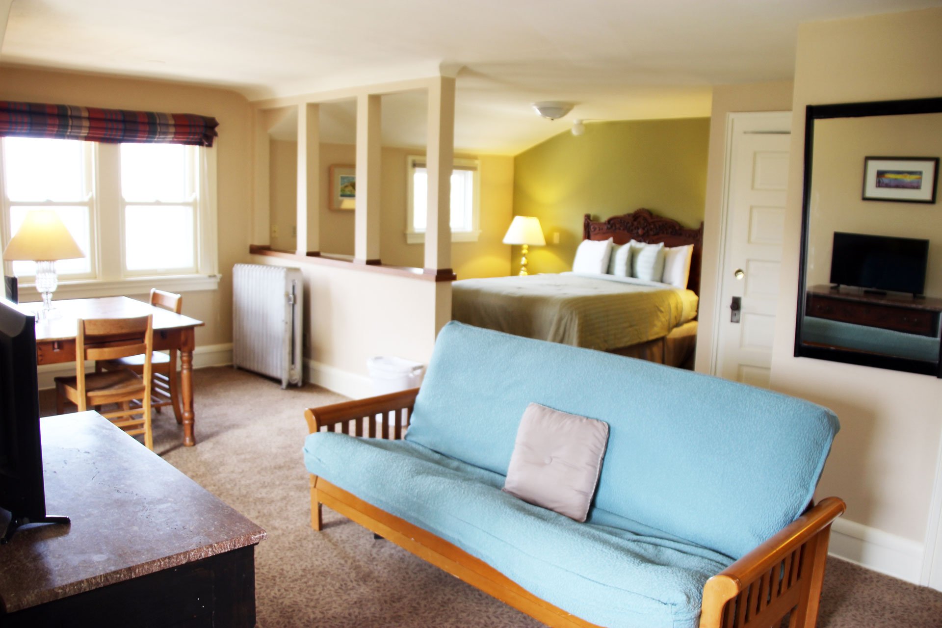 MENDOTA LAKE HOUSE B&B - Prices & Inn Reviews (Madison, WI)