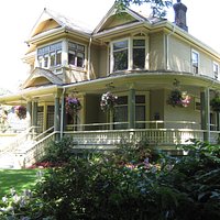 Wander through the yard of this house next door.