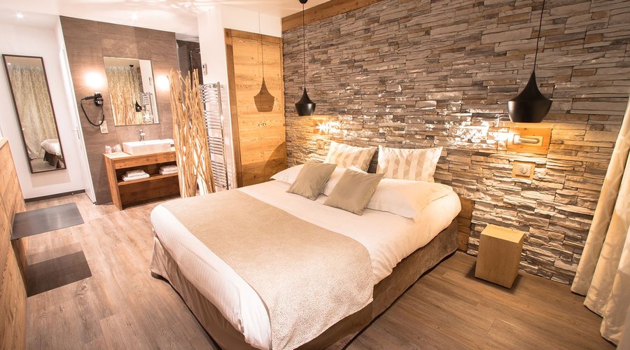 Chambre Chalet n°8 au premier étage, Hotel des Princes*** Chambéry