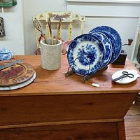 2nd ACT Antiques Collectibles & Treasures